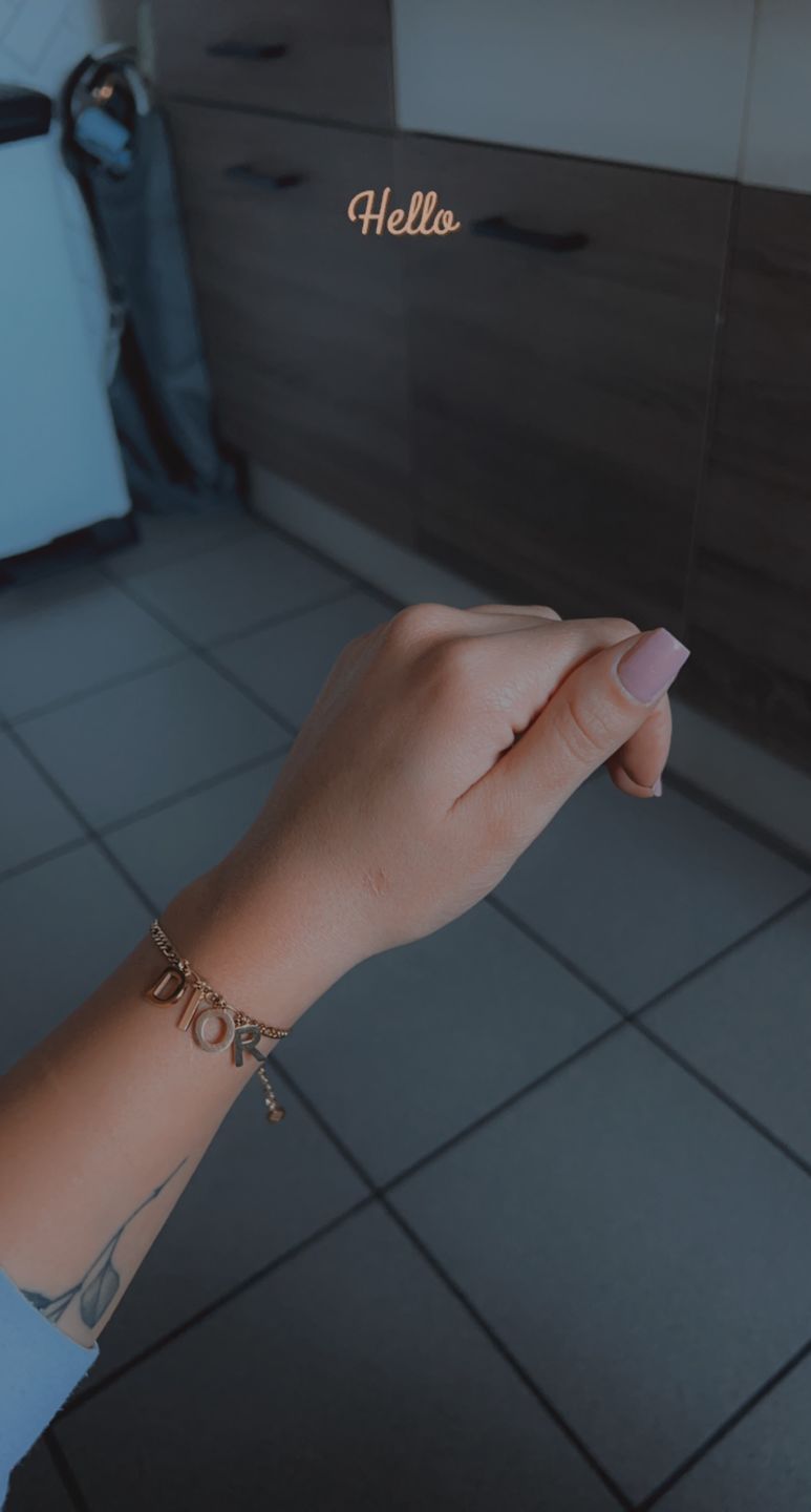 Customer photo review of Personalisiertes Armband | 18K vergoldet