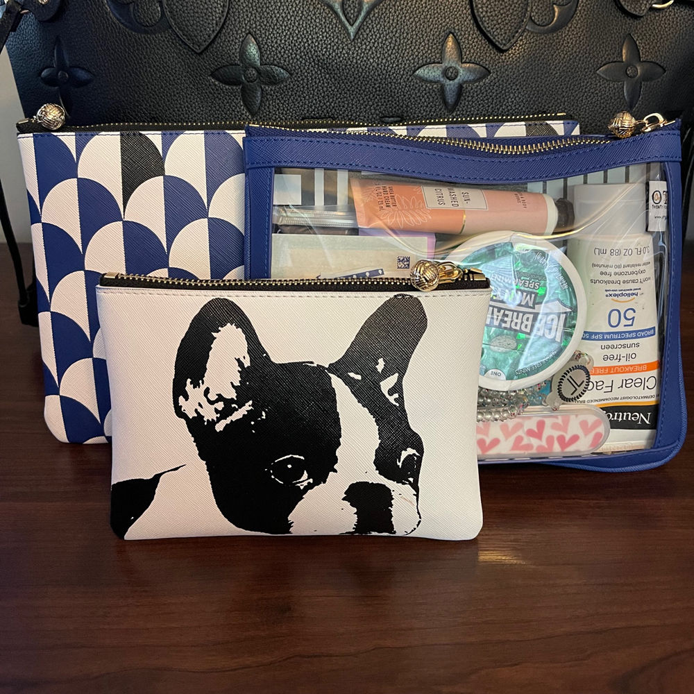 Customer photo review of {O}verly {O}rganized Bag Club
