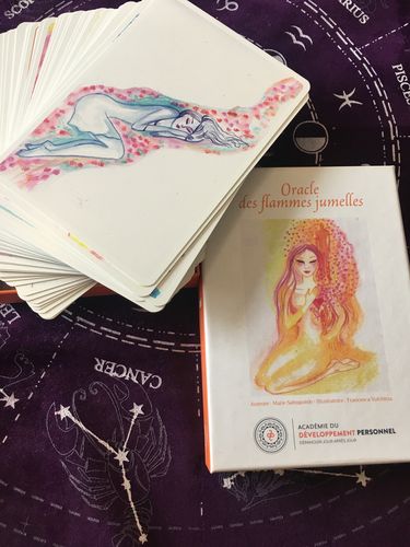 Customer photo review of Oracle des Flammes Jumelles