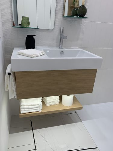 Customer photo review of Ash 8" Towel Bar, Matte Black, Volkano Series