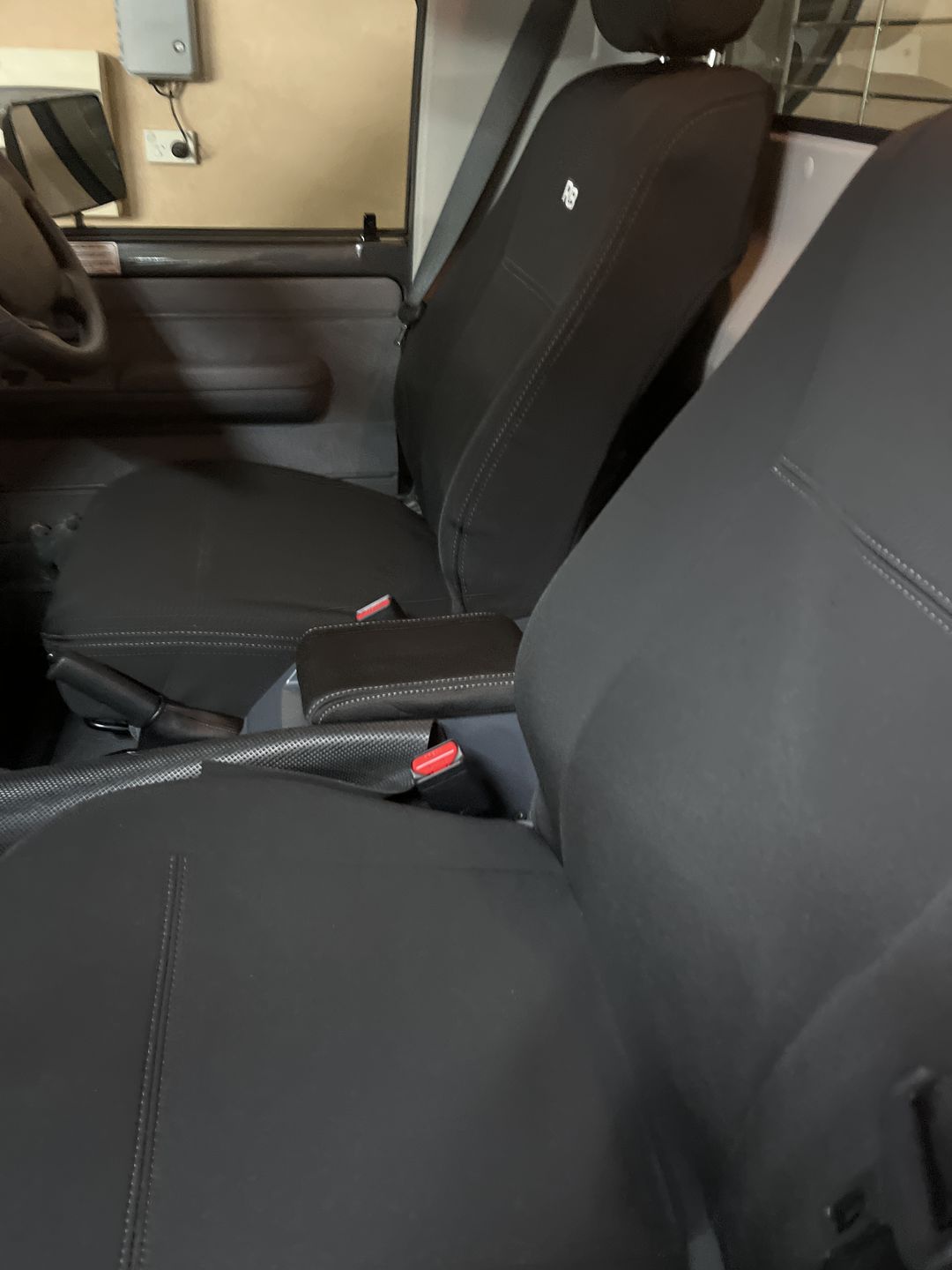Customer photo review of Toyota Landcruiser 79 Single Cab (Sep 2016+) Neoprene 2x Front Seat Covers (Made to order)