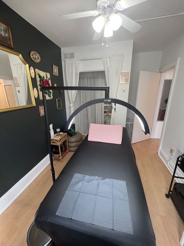 Customer photo review of CosmoGlo Original Light Bundle + Phone Clip