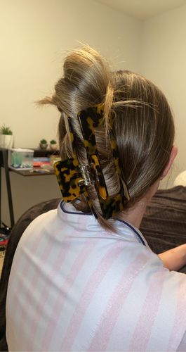 Customer photo review of XXL Dreamy Claw Clip