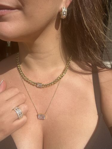 Customer photo review of Monik Necklace