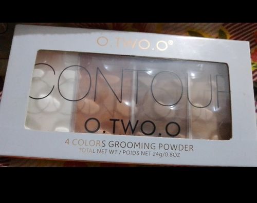 Customer photo review of O.TWO.O 4 COLORS GROOMING POWDER