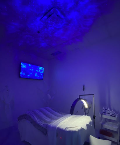 Customer photo review of CosmoGlo Original Light Bundle + Phone Clip