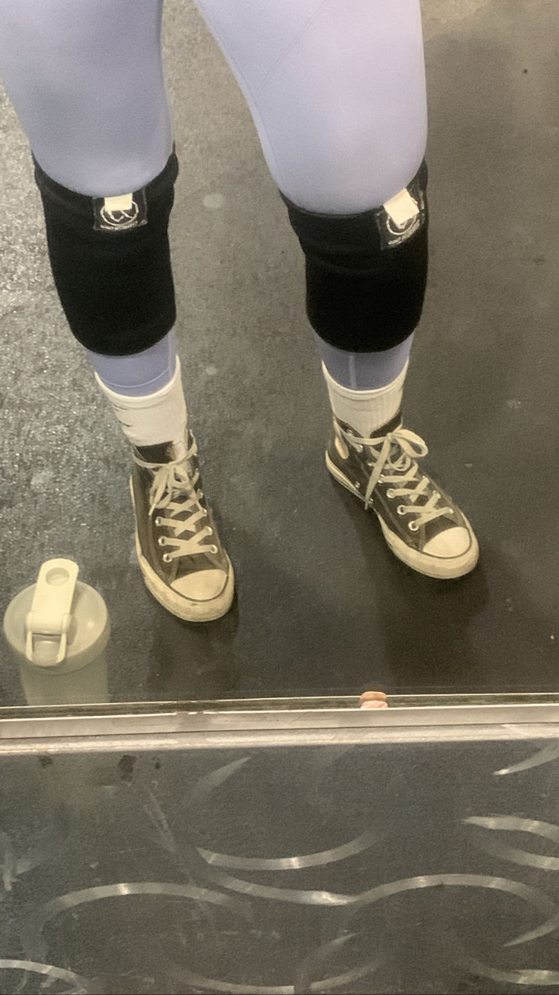 Customer photo review of Strength Shop Thor Knee Sleeves - Double Ply - Black