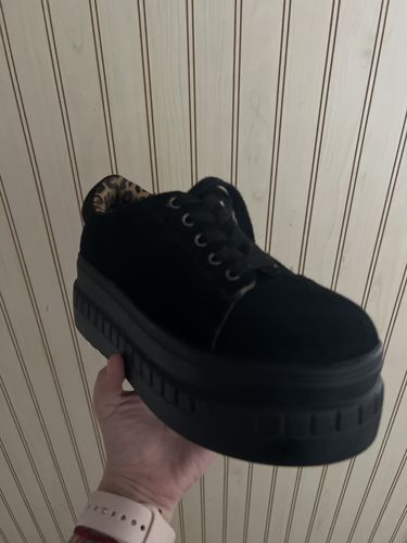 Customer photo review of ZAPATILLA NEGRA 13261