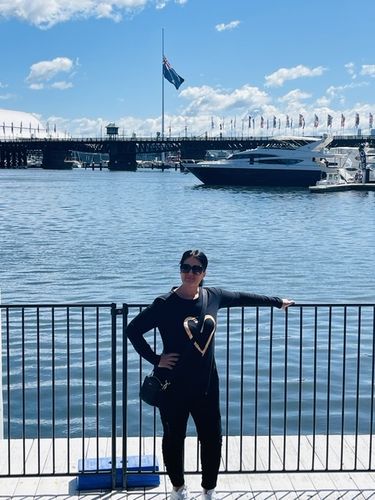 Customer photo review of Yvonne pants