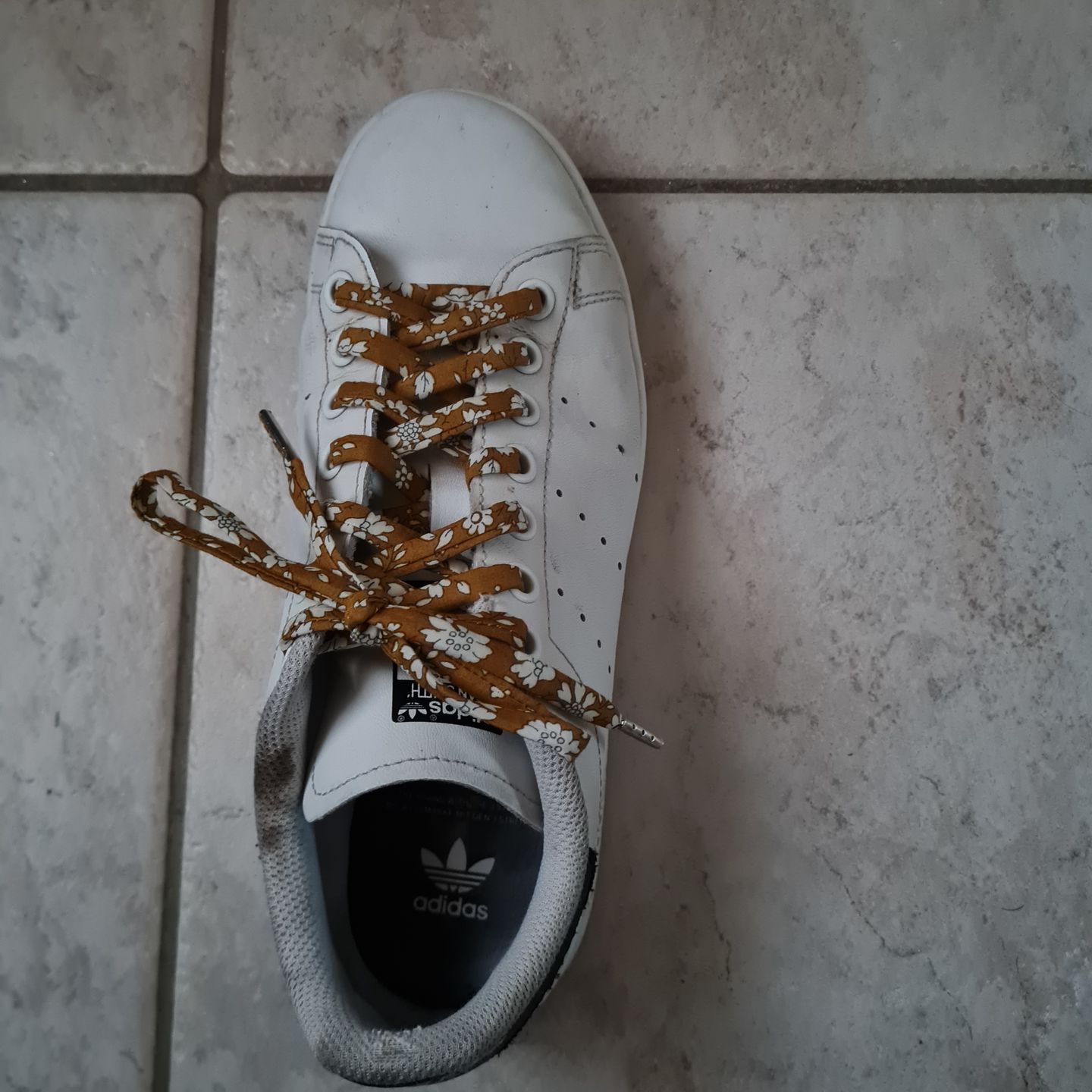 Customer photo review of Lacets Liberty Capel moutarde