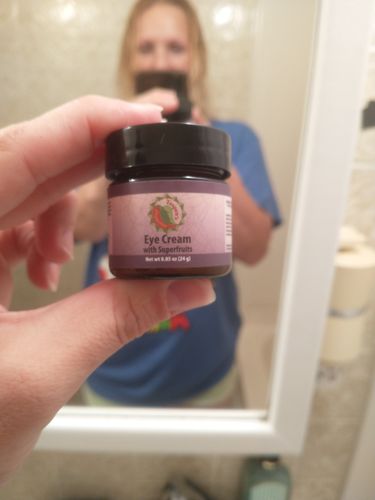 Customer photo review of Eye Cream with Superfruits