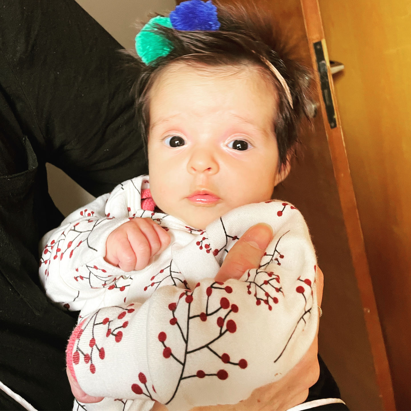 Customer photo review of Macacão de Bebê Raglan Botões Unissex | Berries