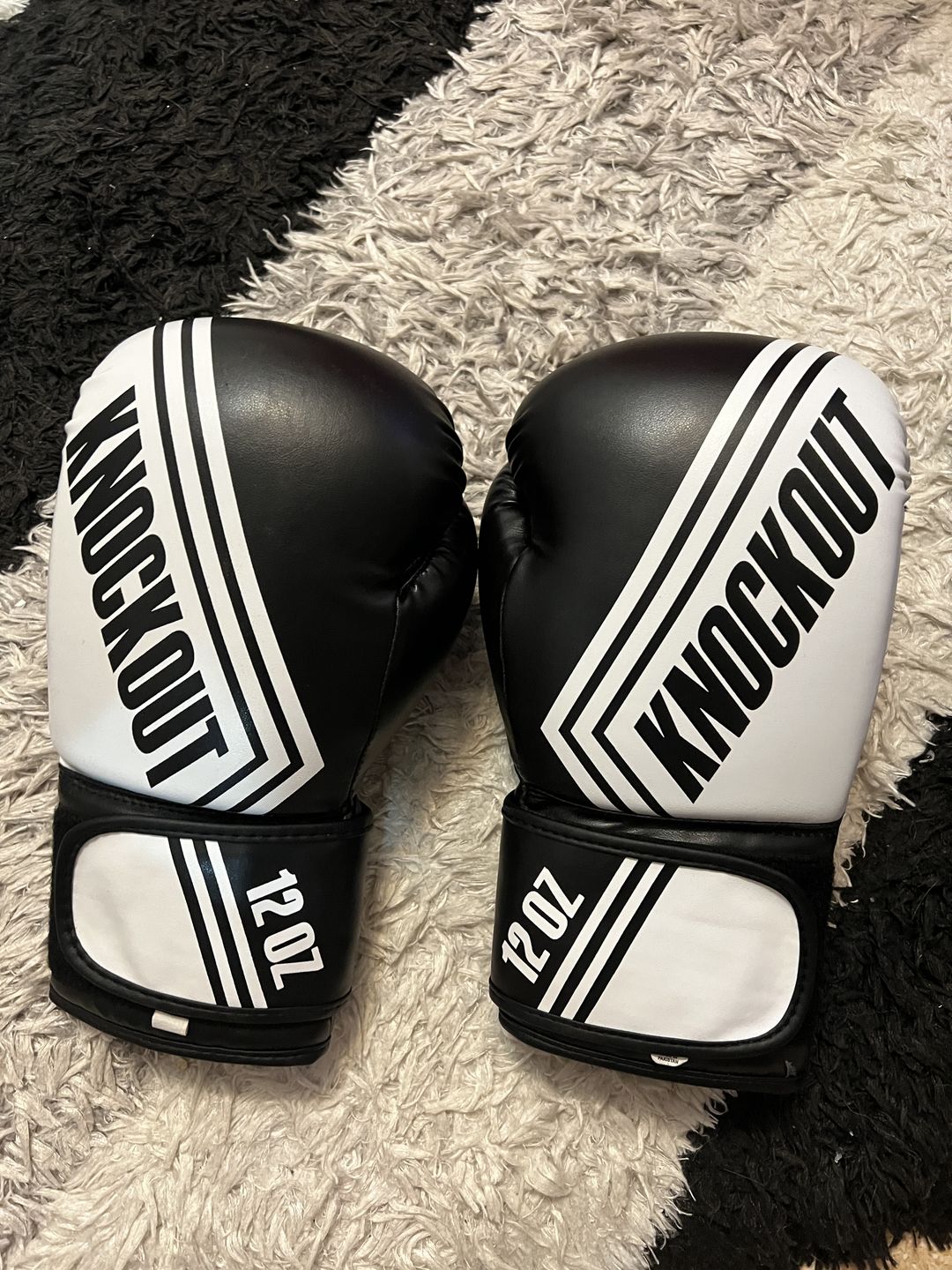 Customer photo review of Tibiere Kickbox Kicker Knockout