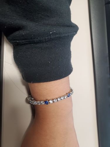 Customer photo review of “Evil eye” Tennis bracelet