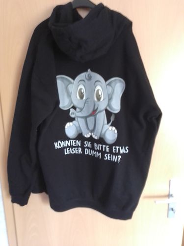 Customer photo review of Leise Baby Elefant - Hoodie Unisex Rückendruck