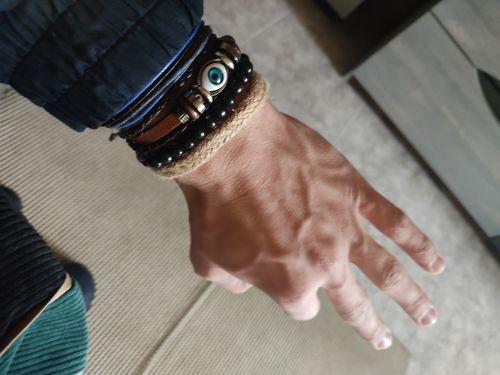 Customer photo review of Bracelet Osiris