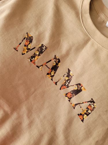 Customer photo review of Mama Autumn Floral Print Sweatshirt