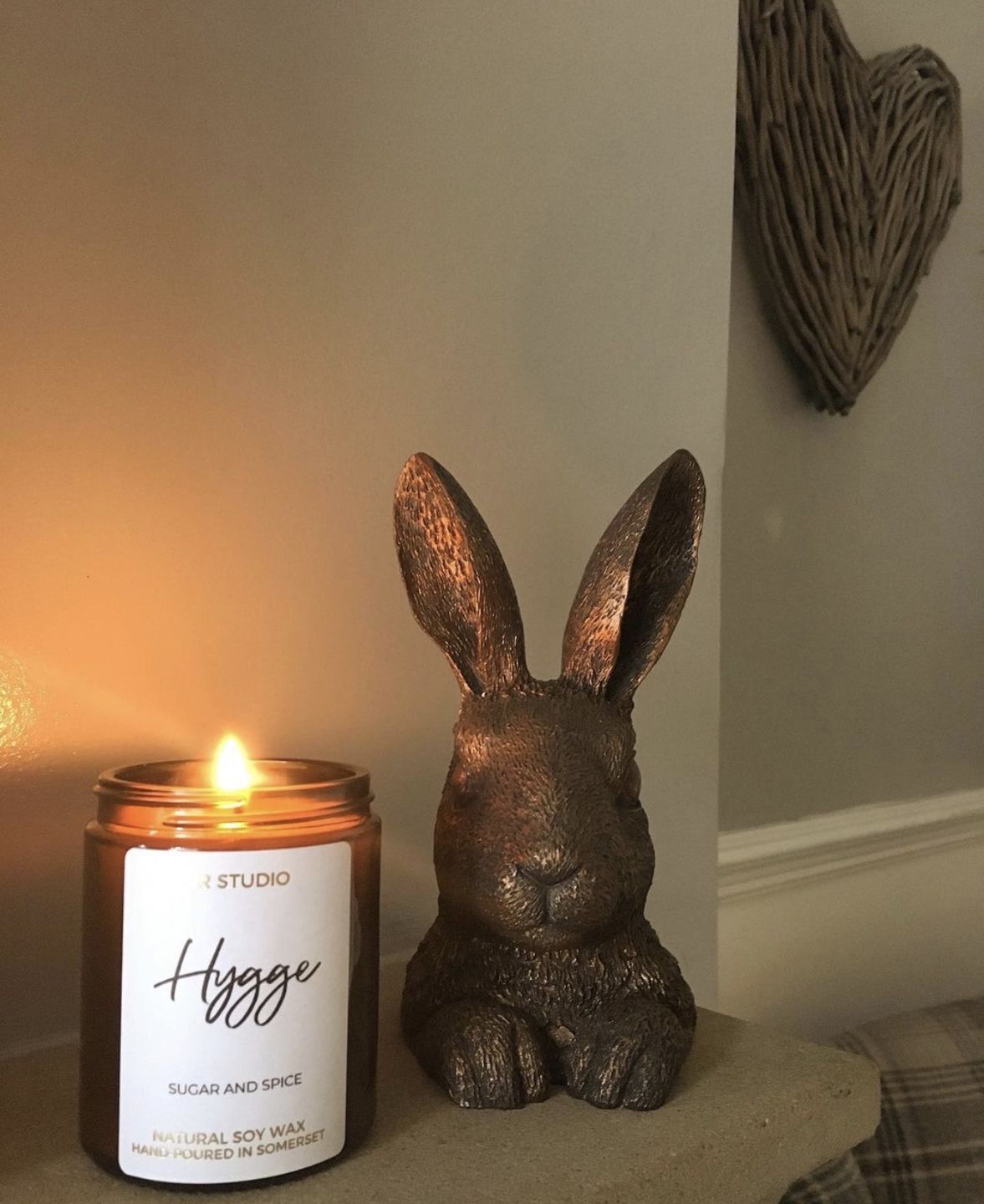 Customer photo review of "Hygge" Sugar & Spice Soy Candle in Amber Jar