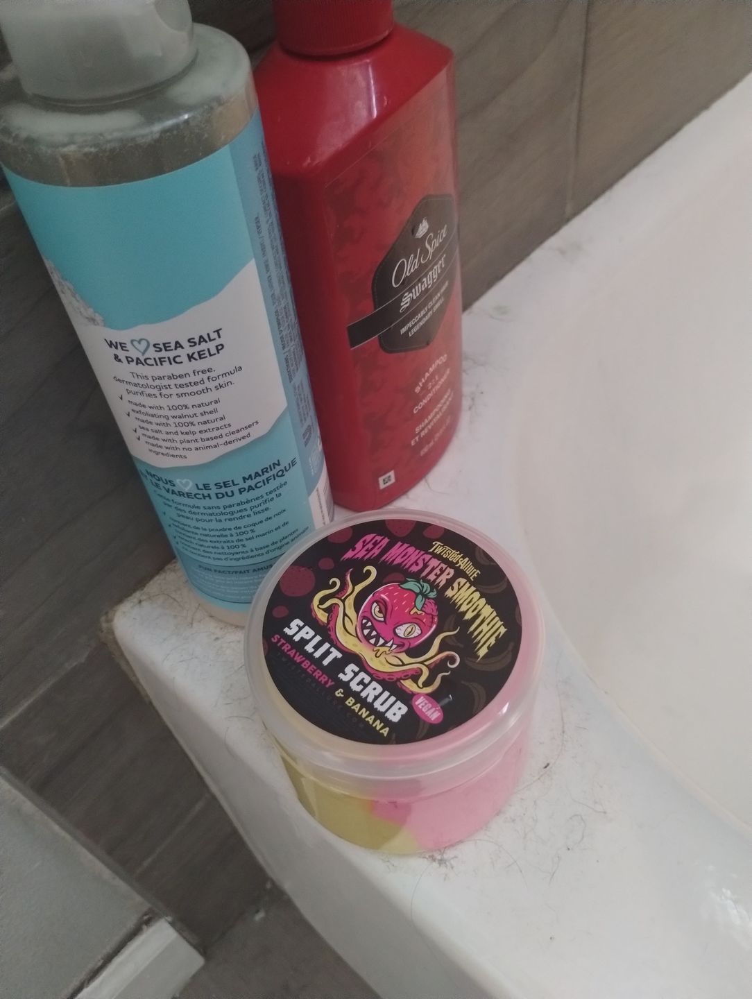 Customer photo review of Sea Monster Smoothie Split Scrub