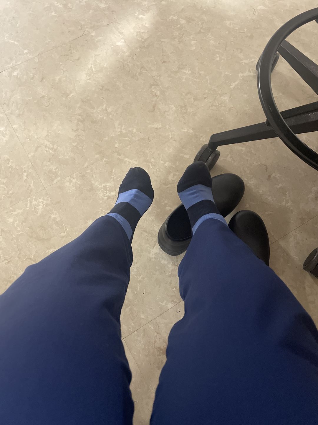 Customer photo review of Lumify Compression Socks
