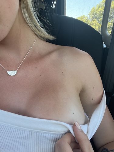 Customer photo review of Tan Boosting Duo - Peptide Sun Tanning Oils