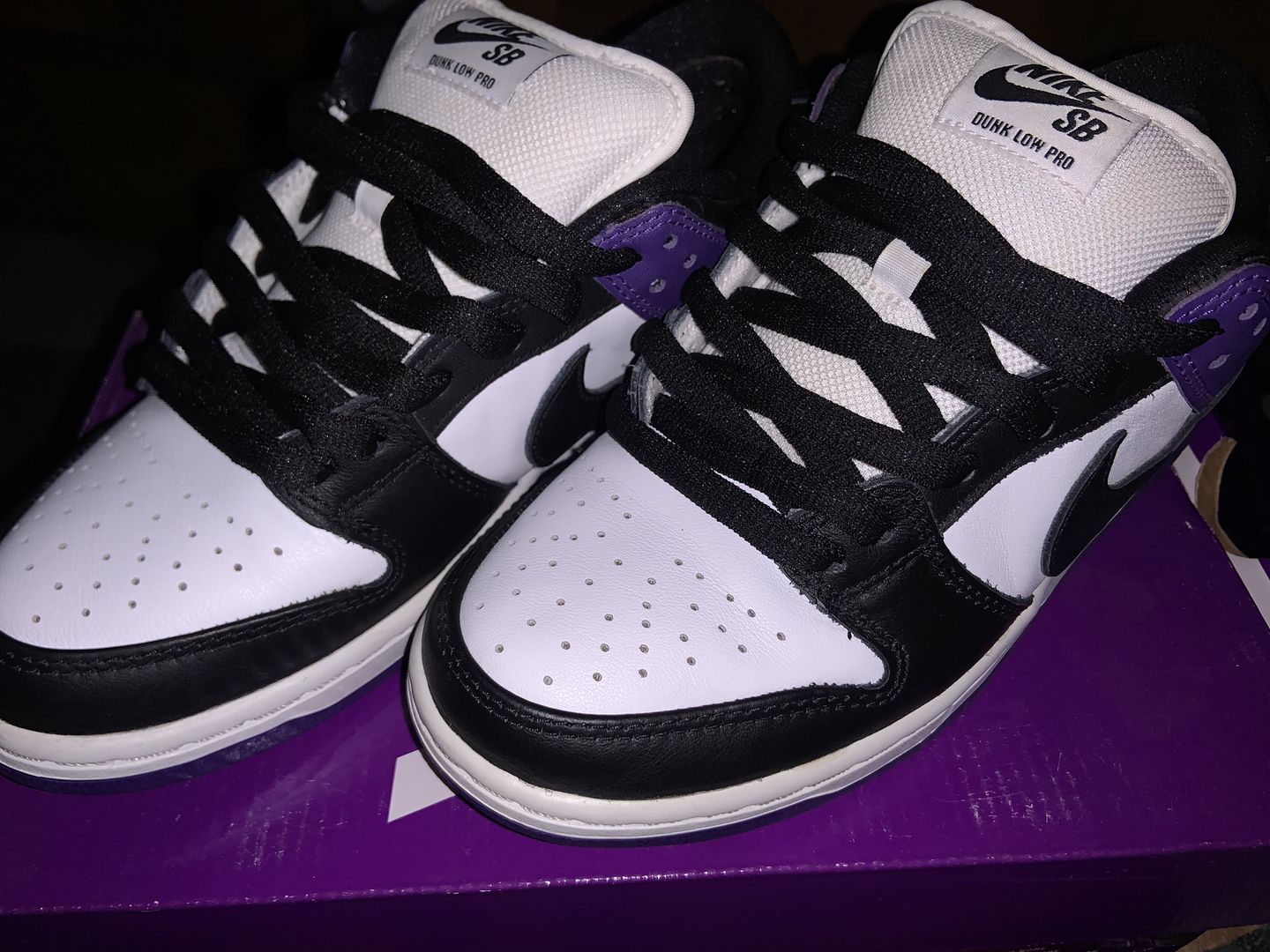 Customer photo review of Thick Oval Shoe Laces (Nike SB Laces)