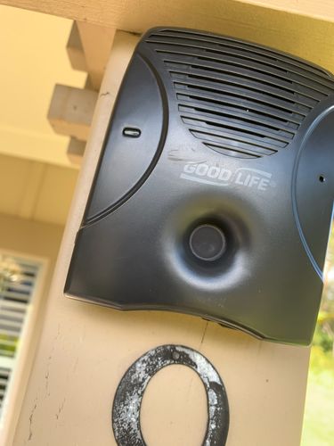 Customer photo review of Dog Silencer® MAX