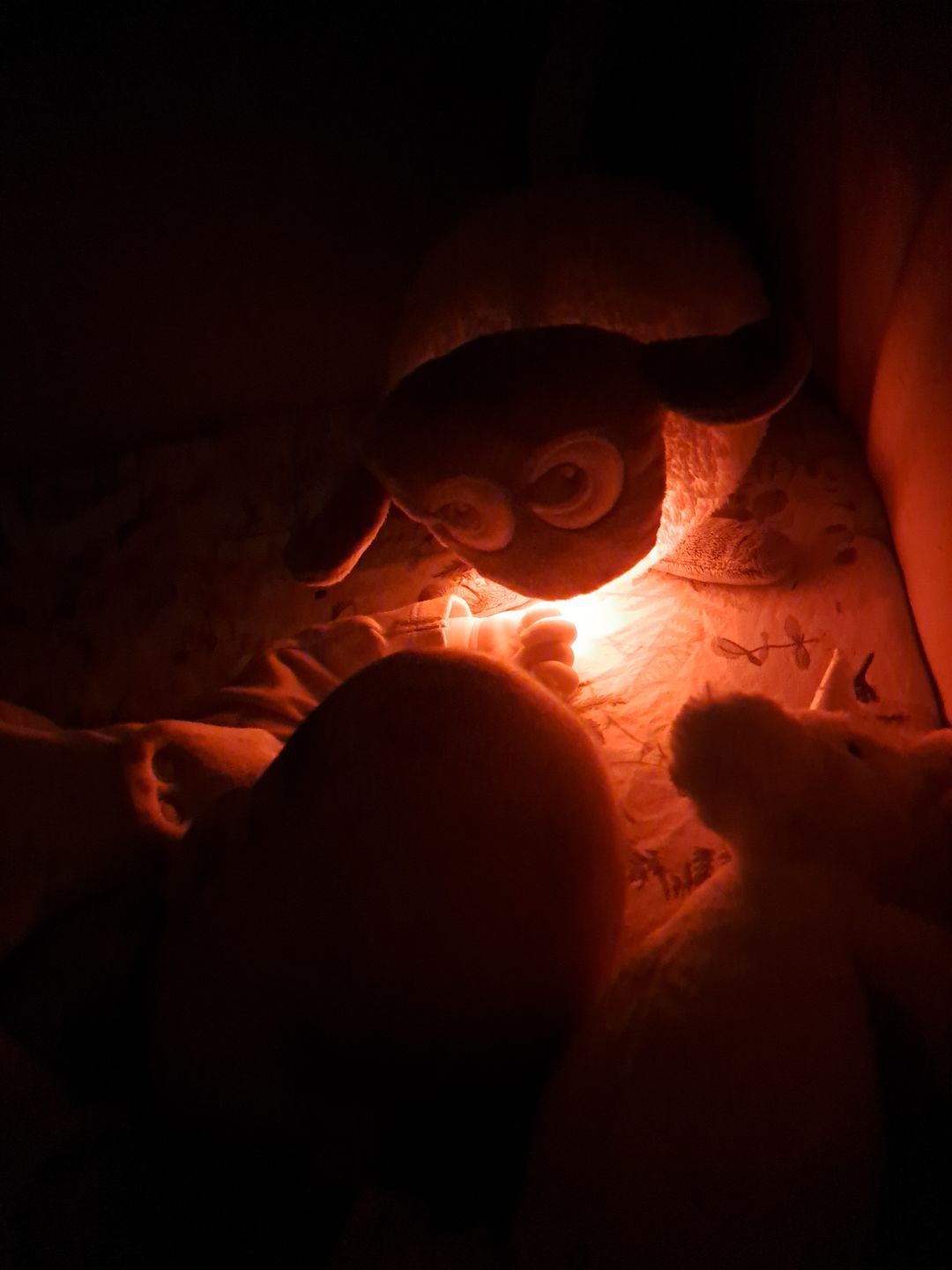 Customer photo review of ewan Deluxe | baby shushing sleep sheep | gray