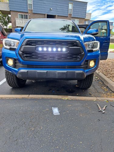 Customer photo review of TRD PRO Style Front Grille w/ LED Off-Road Lights for 2016-2021 Toyota Tacoma- Matte Black