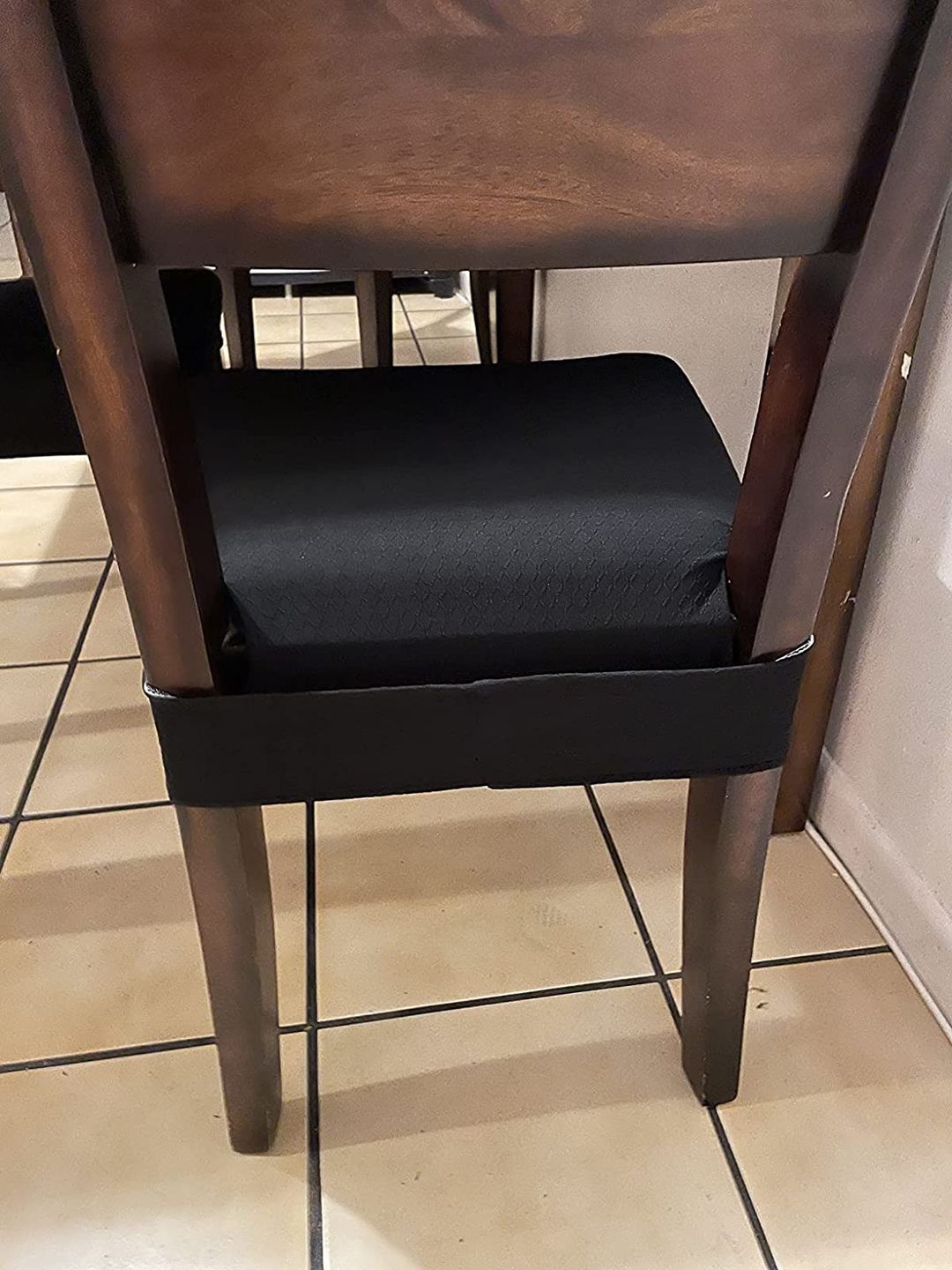 Customer photo review of Solid Color Stretchable Dining Chair Seat Cover