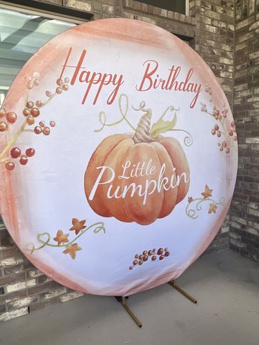 Customer photo review of Little Pumpkin Baby Shower Round Backdrop