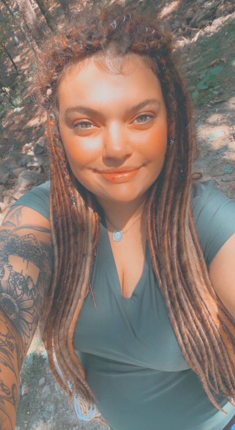 Customer photo review of Almond Melt - (1 pack of 5 Dreads)
