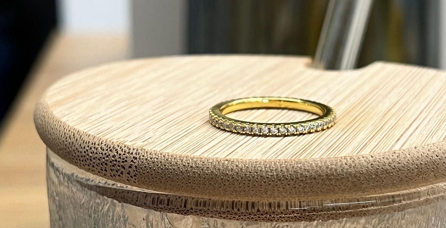 Customer photo review of Louily 0.5 Ct Round Cut Classic Full Eternity Thin Wedding Band For Women In Sterling Silver