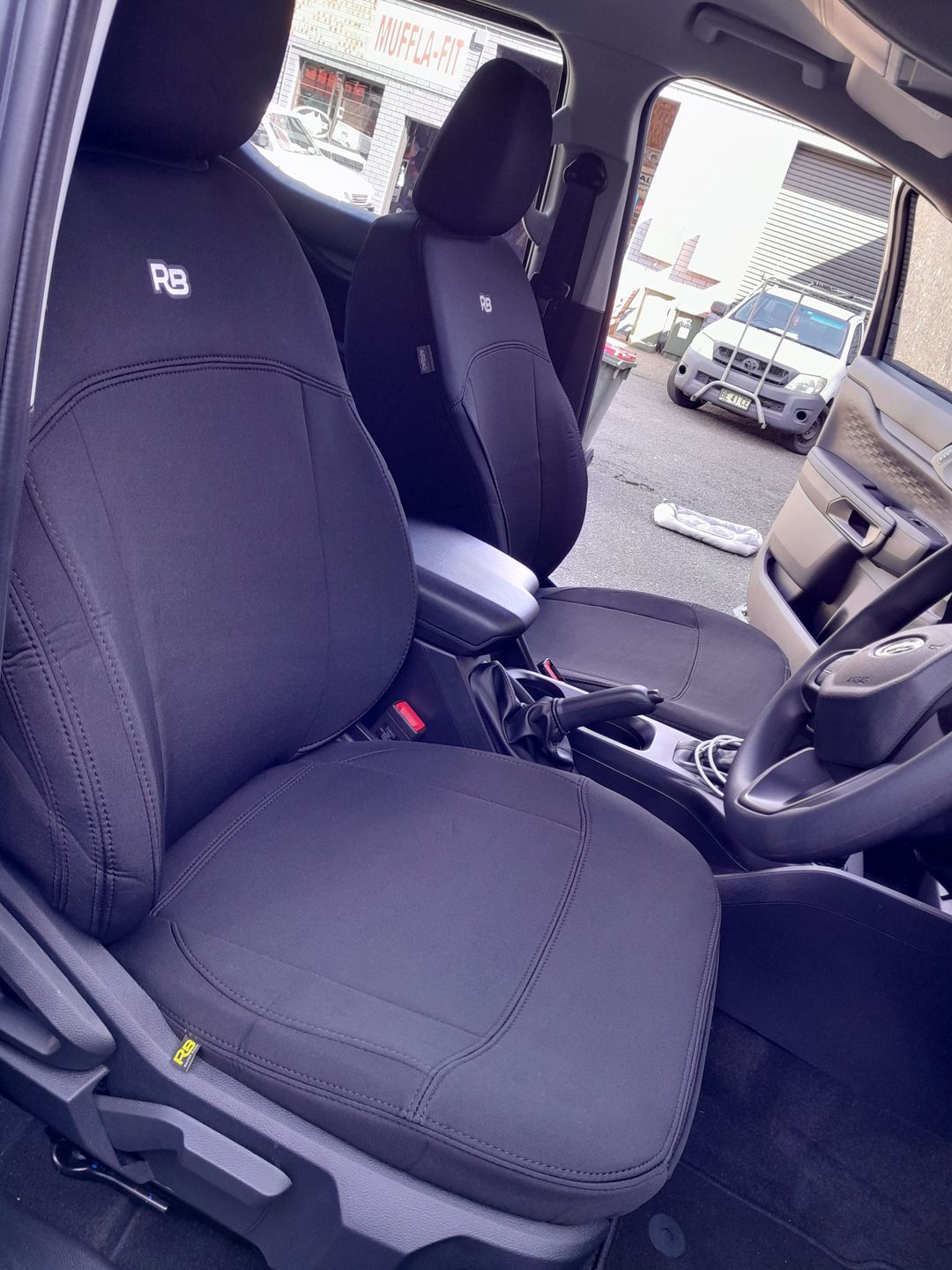 Customer photo review of Ford Ranger T6.2 XL, XLS & XLT Neoprene 2x Front Row Seat Covers (Made to Order)
