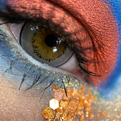 Customer photo review of Meetone Donut Gray Contact Lenses