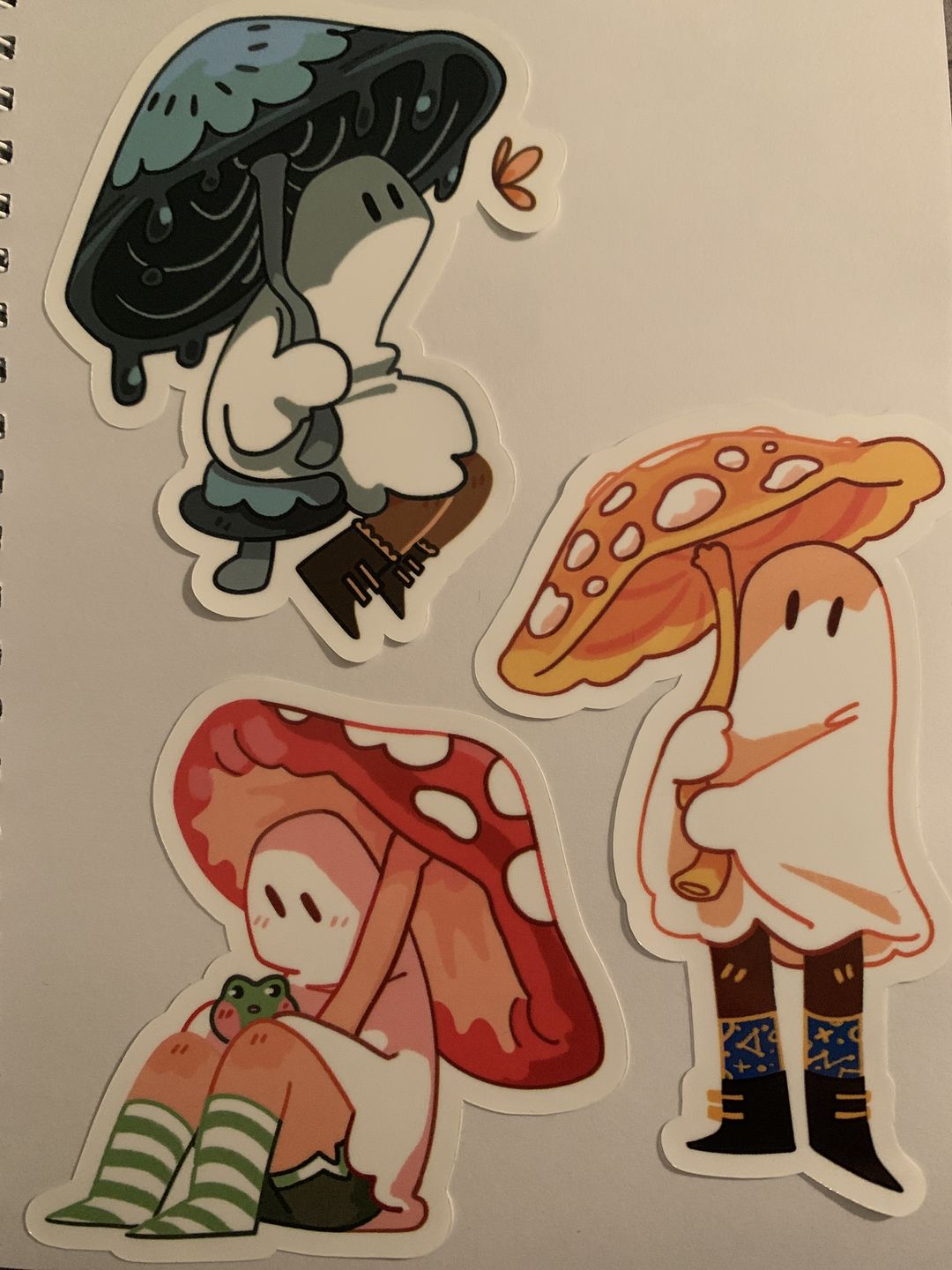 Customer photo review of Cute Ghost Stickers! : V6