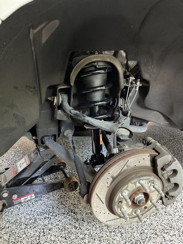 Customer photo review of 2015-2020 GMC Yukon 4-Wheel Suspension Conversion Kit (GC44F)