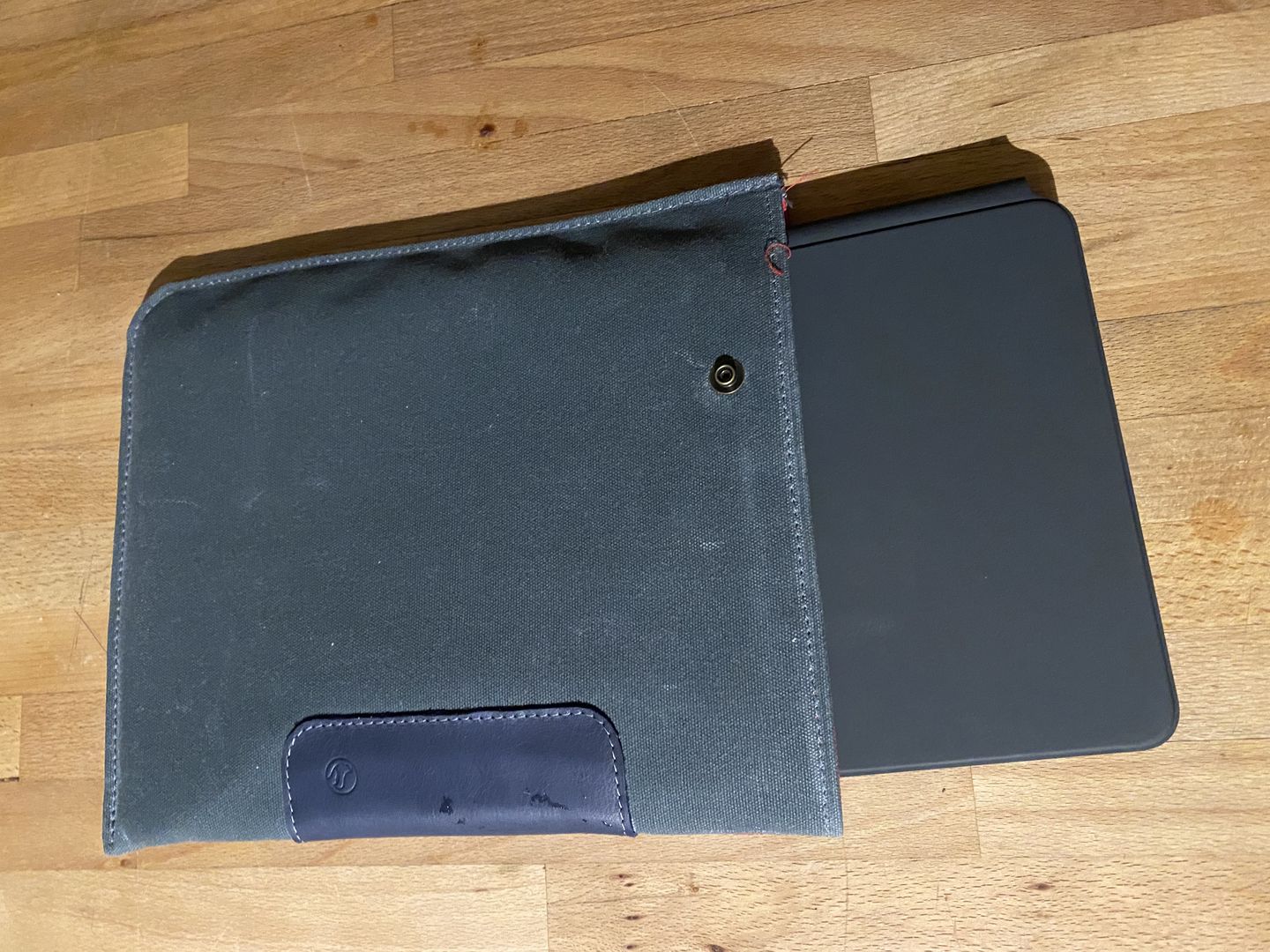 Customer photo review of Magic Keyboard Durable Sleeve