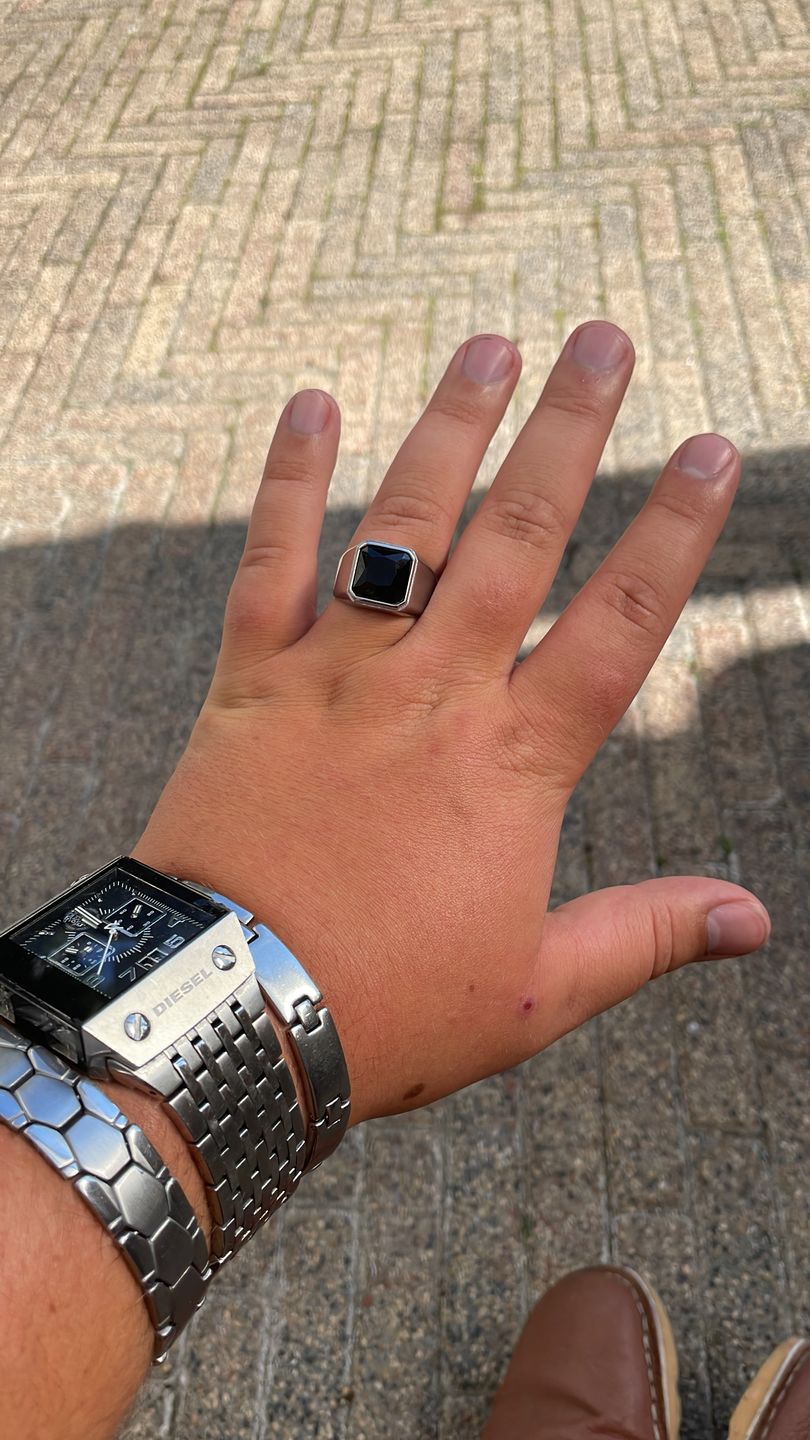 Customer photo review of BLACK GEM.