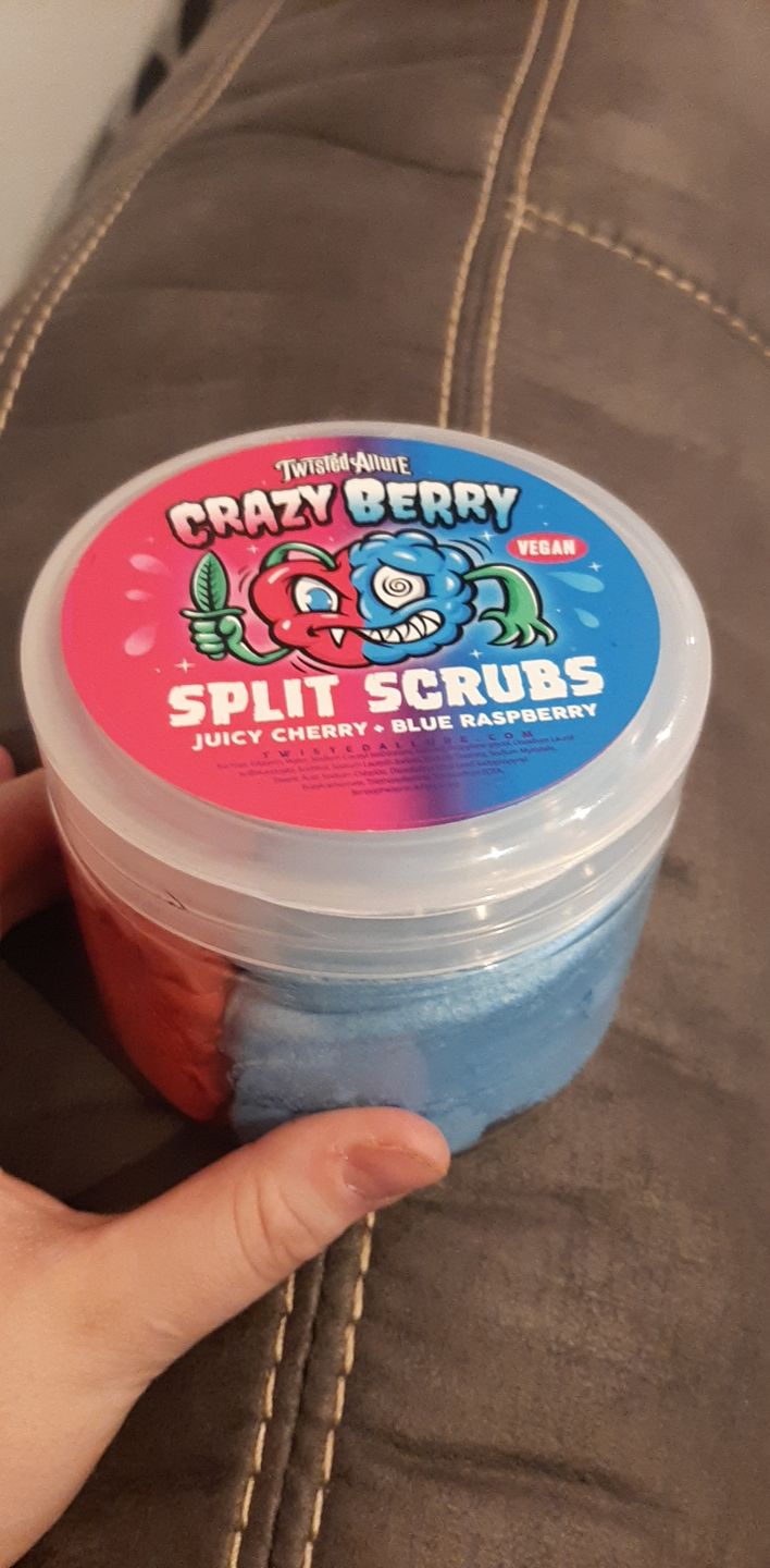 Customer photo review of Crazy Berry Split Scrub