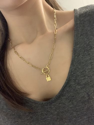 Customer photo review of Collier Confident - Plaqué Or