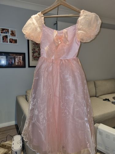 Customer photo review of Elegant Big Bow Puffy Princess Long Dress