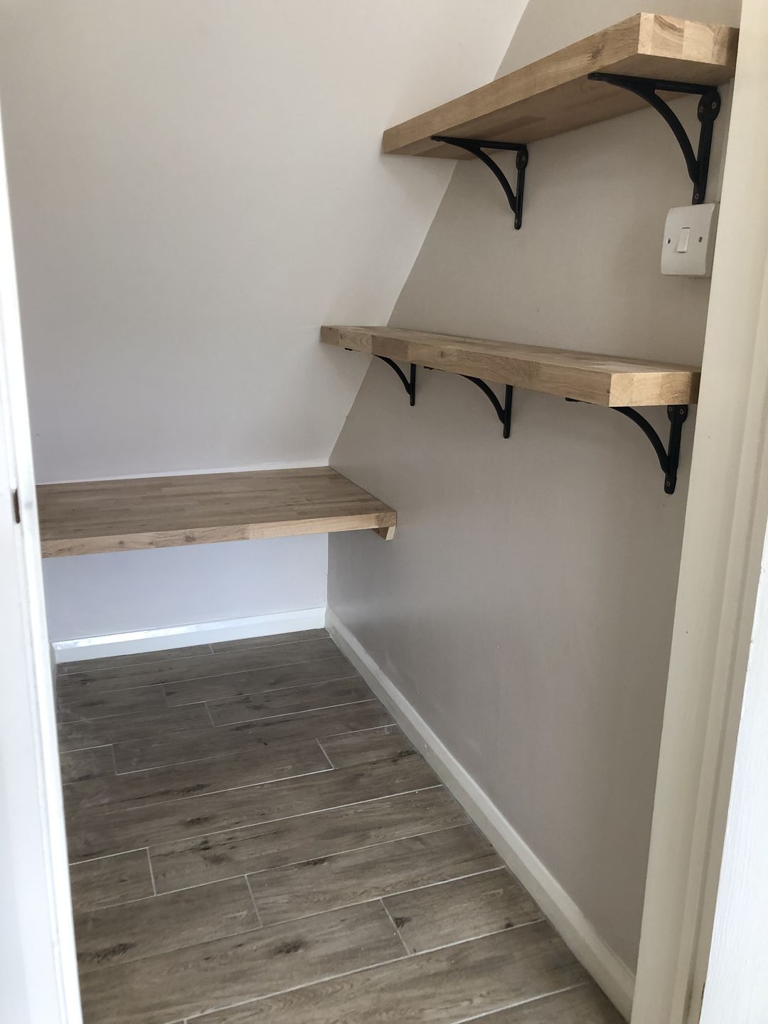 Customer photo review of 6 Inch Ironbridge Cast Iron Shelf Bracket