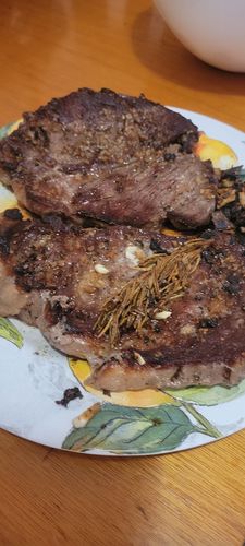 Reseña con foto de un cliente sobre Picaña Pieza Básica