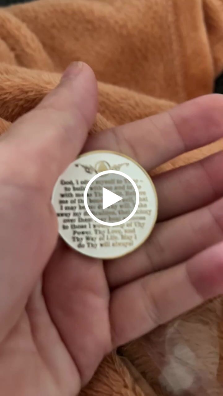Customer video review of 1 to 50 Year Sobriety Mint Twisted Tree of Life Gold Plated AA Recovery Medallion/Chip/Coin - White