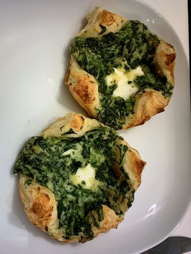 Customer photo review of Butterdeigskurv med chèvre og spinat, 4stk