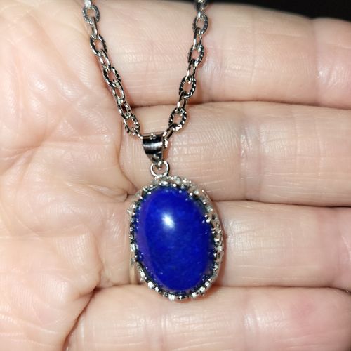 Customer photo review of 5PCS 13x18mm natural lapis lazuli oval cabochon, blue gemstone pendant