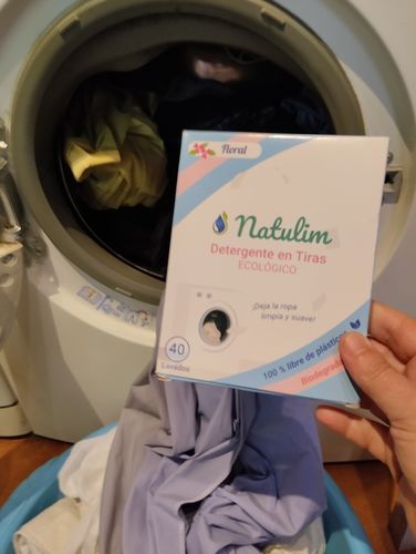 Customer photo review of Eco-Tiras de Detergente 40 lavados Natulim