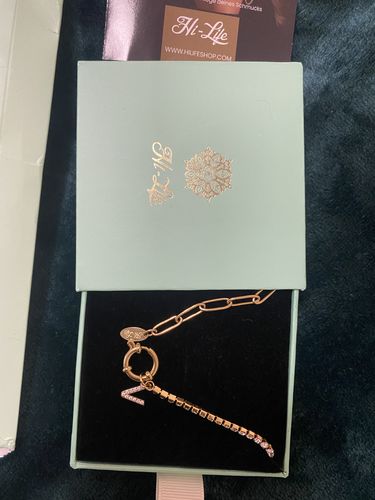 Customer photo review of Tennis Teresa Letter Kette