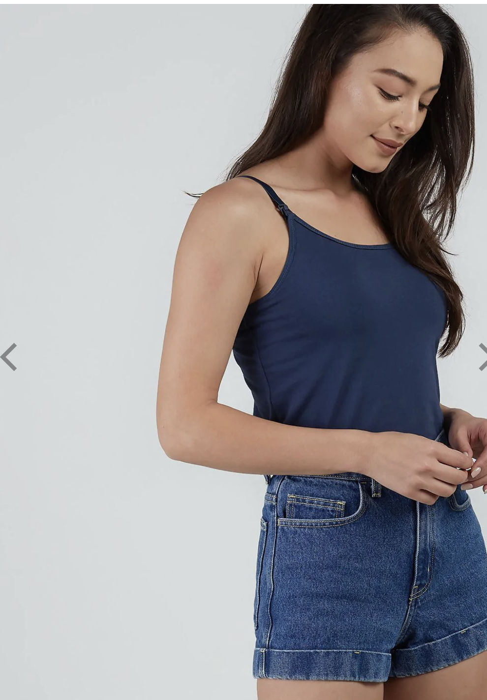 Customer photo review of Ellie Cruz Nursing Cami